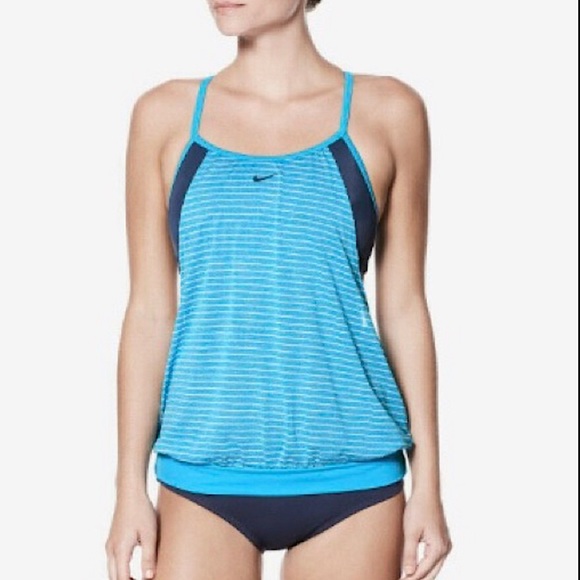 Nike Swim Women`s Layered Sport Tankini Swimsuit S
